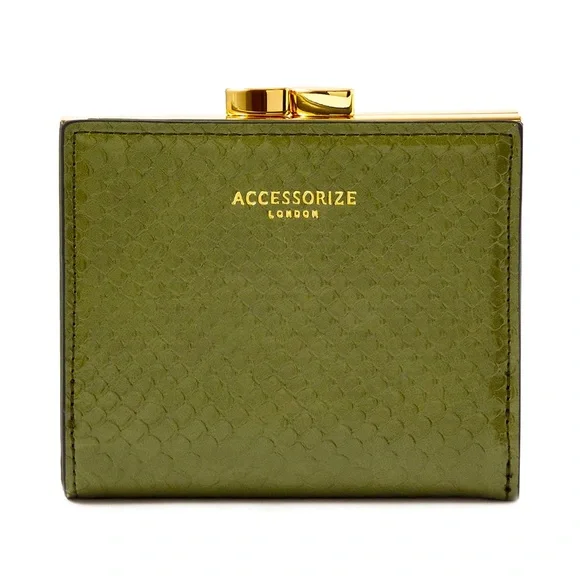 Accessorize London
Women's Faux Leather Clip
Frame Bella Wallet - olive | NWT - Picture 1 of 15